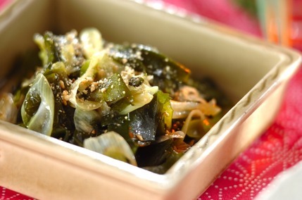 ワカメとネギの炒め煮