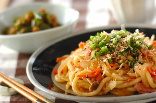 焼うどん・ピーマンとツナのサッと煮