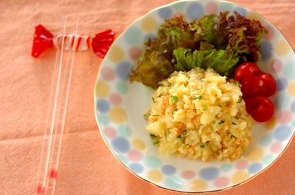 鮭とネギのポテサラ