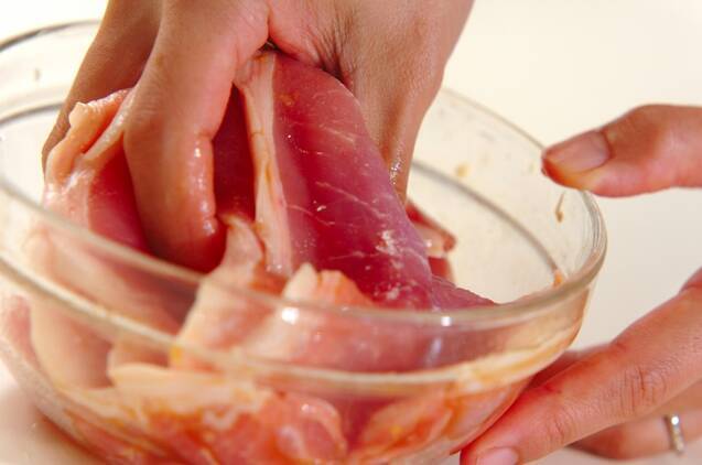 やわらか絶品！定番の豚のしょうが焼き by 杉本 亜希子さんの作り方の手順1