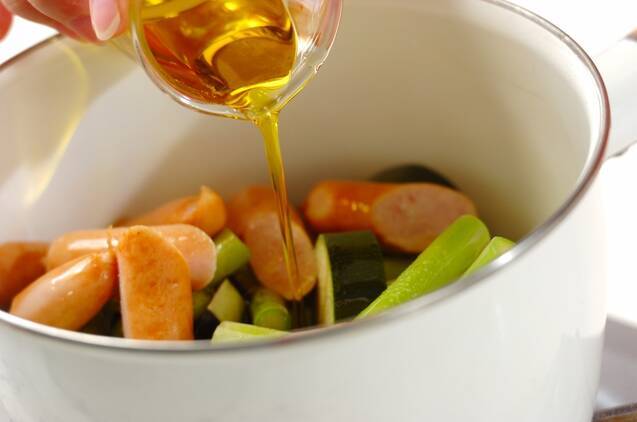 夏野菜のオイル蒸し煮の作り方の手順4