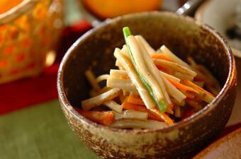 ゴボウのからしゴマサラダ