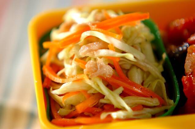 ハチミツ風味のコールスロー