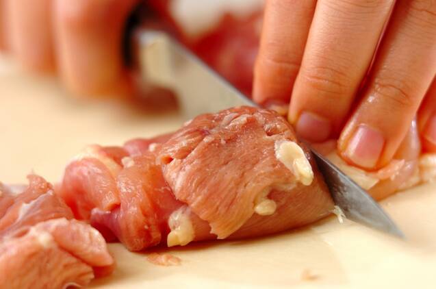 冷めてもおいしい！ご飯がすすむ鶏もも肉のコチュマヨ焼き by 岡本 由香梨さんの作り方の手順1