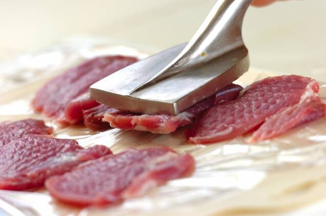 ヒレカツタルタルソースのせの作り方の手順1