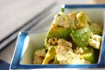 アボカドと豆腐のピリ辛和え