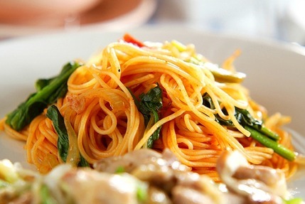 ホウレン草とベーコンのケチャップスパゲティー