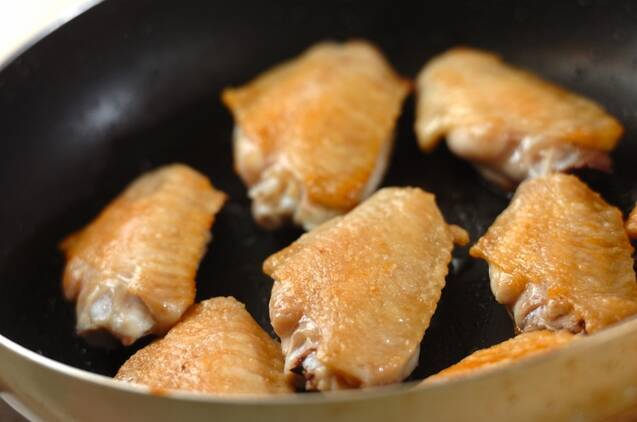 旨みたっぷり！手羽中の照り焼き 甘辛味がやみつきに by保田 美幸さんの作り方の手順2