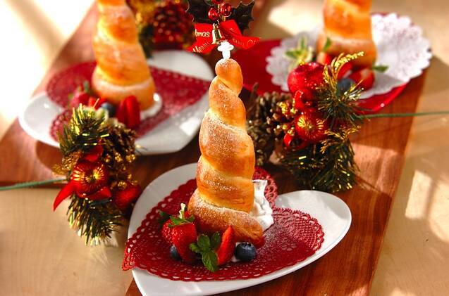 クリスマスツリーコロネ