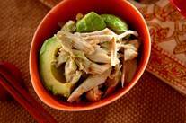 アボカドとささ身のポン酢サラダ