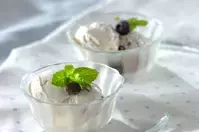 爽やかブルーベリーのヨーグルトアイス
