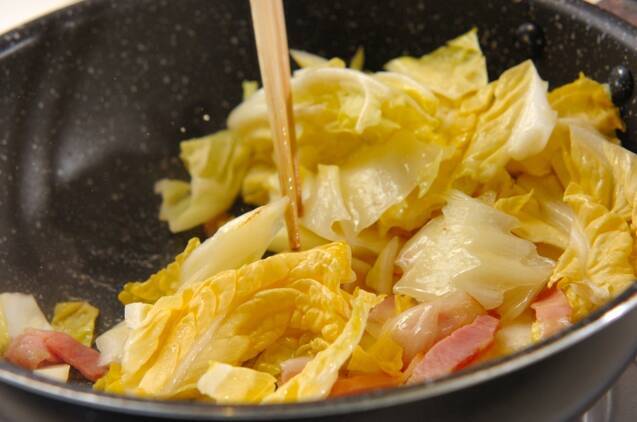 とろーりあたたか白菜のクリーム煮の作り方の手順2