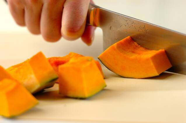 カボチャのそぼろ煮の作り方の手順1