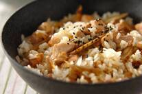 鶏肉とゴボウの混ぜご飯