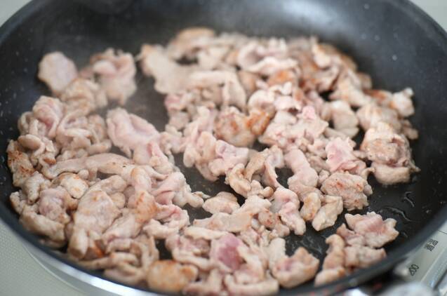 一品で満足できる！豚こまと野菜の甘みそ炒め  by つくおき nozomiさんの作り方の手順3