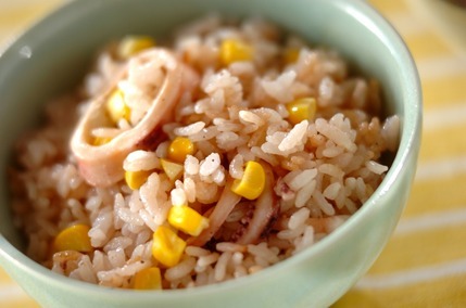 イカとコーンのバター炊き込みご飯