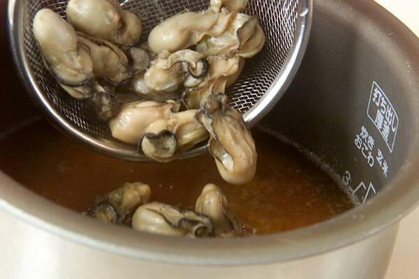 カキの炊き込み御飯の作り方の手順7