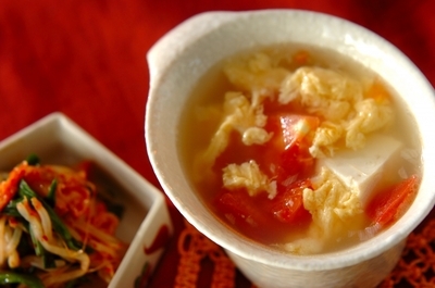トマトと豆腐のスープ レシピ 作り方 E レシピ 料理のプロが作る簡単レシピ