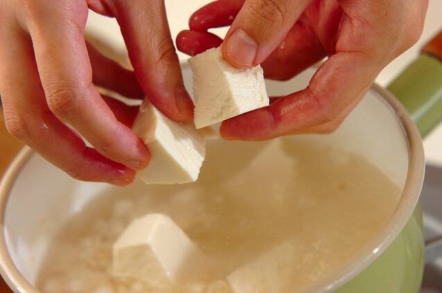 トマトと豆腐のスープの作り方の手順3