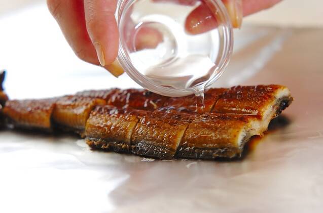 うな卵丼の作り方の手順1