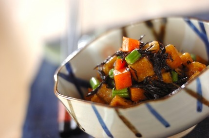 ヒジキと揚げ高野豆腐の煮物