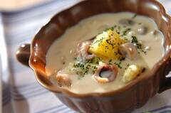 サツマイモとシーフードのシチュー