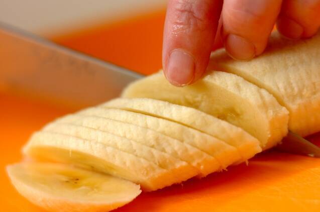 チョコとバナナのガトーインビジブルの作り方の手順1