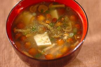 ナメコ汁