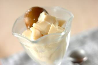 梅酒と豆乳のゼリー