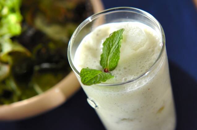 キウイヨーグルトドリンク