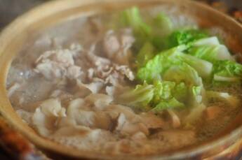 豚しゃぶと白菜の煮込み　おろしゴマダレ