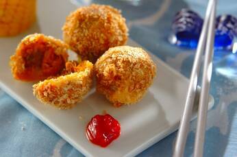 カボチャのまんまるコロッケ