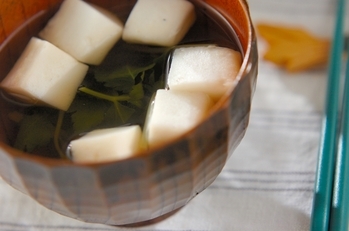 ハンペン入りお吸い物