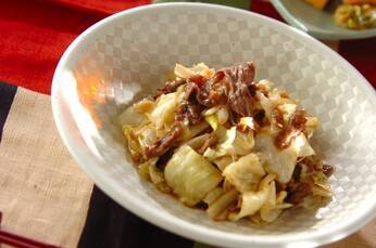 レンジキャベツと牛肉のオイスター炒め