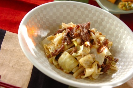 レンジキャベツと牛肉のオイスター炒め