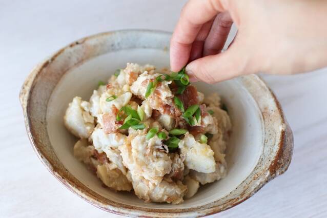 里芋とおかか梅の和風ポテトサラダの作り方の手順5