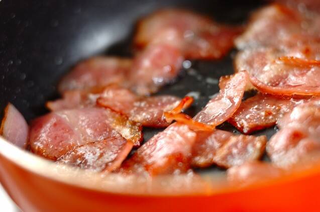 ベビーリーフのベーコンサラダの作り方の手順2