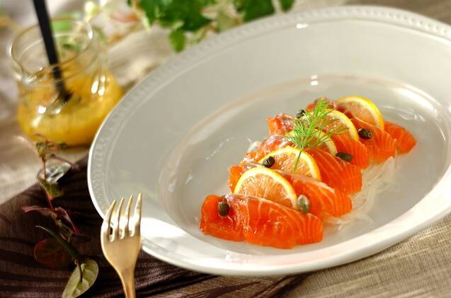 サーモンのマリネ