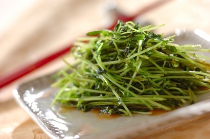 豆苗のオイスター炒め