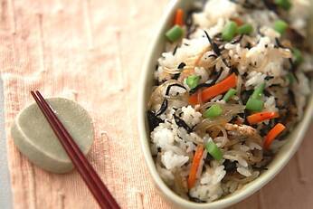 ひじきの混ぜご飯