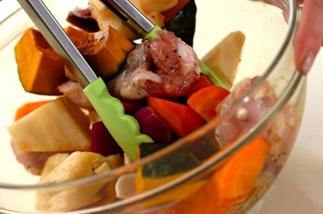 手羽元と焼き野菜のオーブン焼きの作り方の手順4