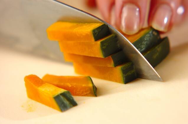 カボチャのキンピラの作り方の手順1