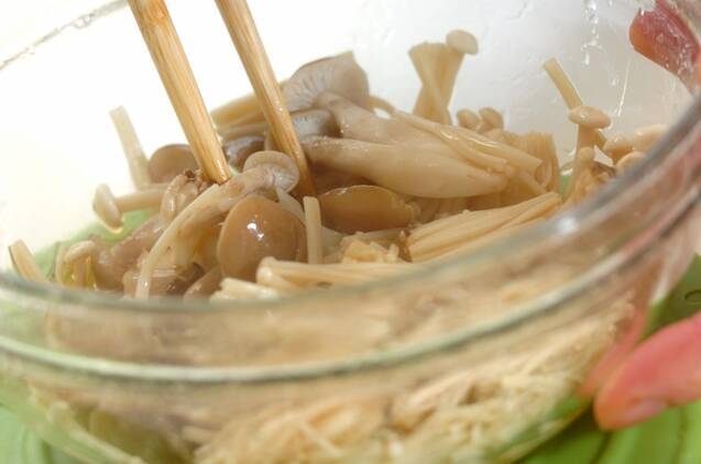 ワサビ菜のヘルシー和風サラダの作り方の手順3