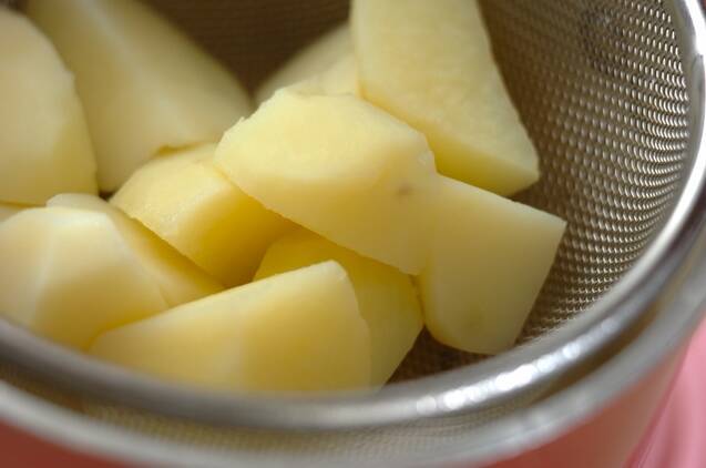 ゴルゴンゾーラのポテトサラダの作り方の手順1
