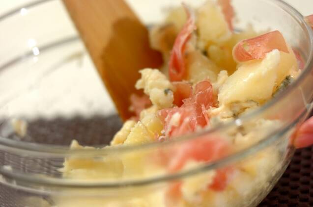 ゴルゴンゾーラのポテトサラダの作り方の手順2