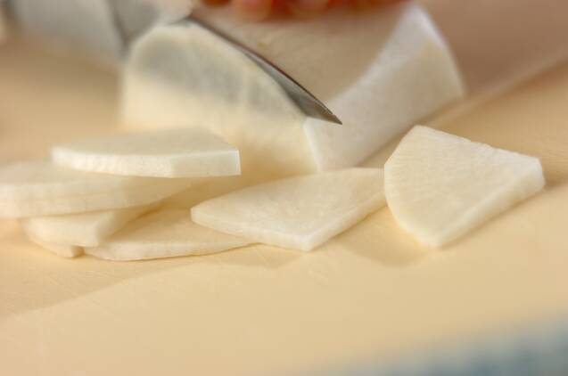 大根とリンゴのマリネの作り方の手順1