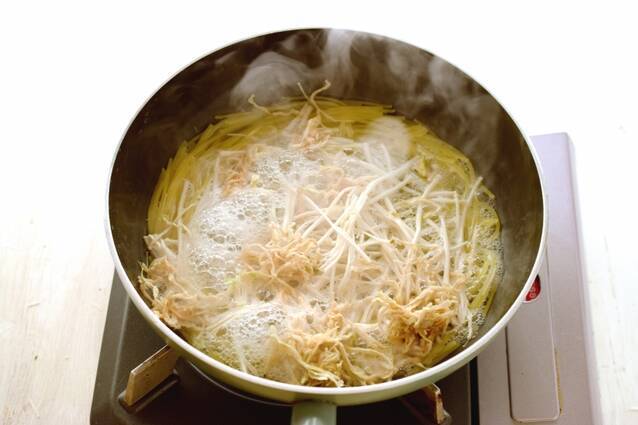 ノンオイルのヘルシーツナトマトスパゲティの作り方の手順4