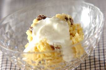 サツマイモのヨーグルトサラダ