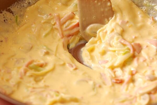 簡単カルボナーラの作り方の手順6