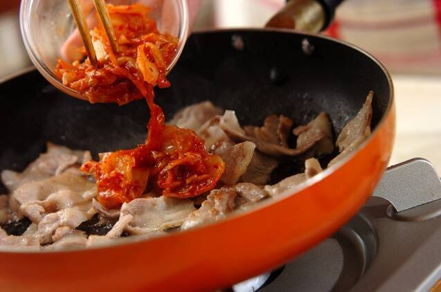 10分で豚キムチ 味付け簡単！ピリ辛でごはんが進む by西川 綾さんの作り方の手順4